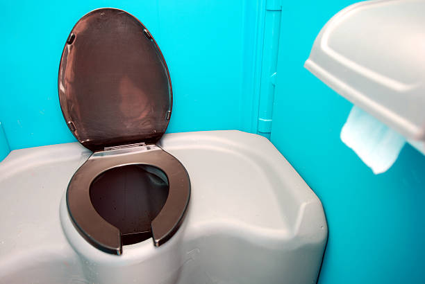 Best Luxury portable toilet rental  in Hartford, MI